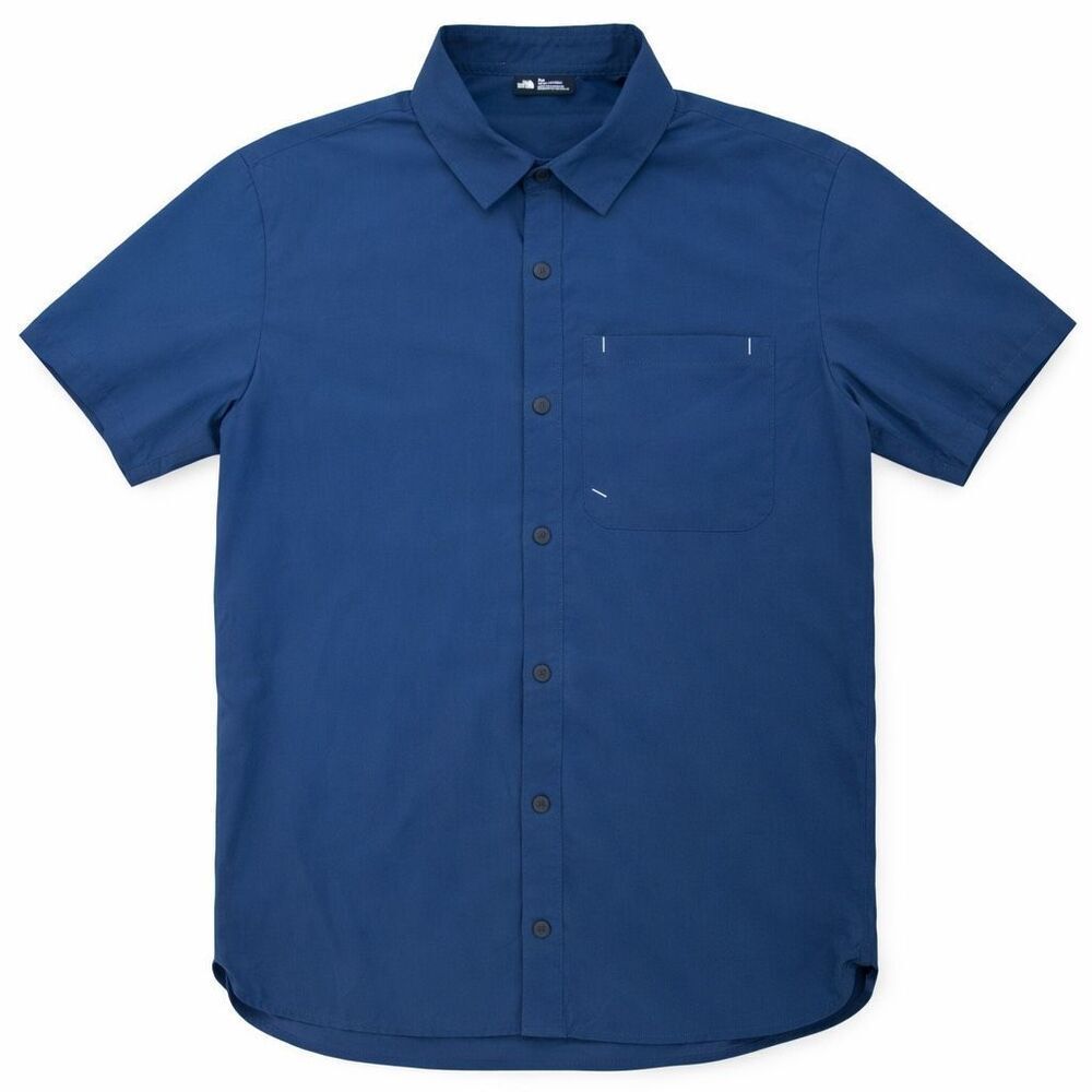 The North Face Short Sleeve Button Down Shirt Medium Blue Nylon